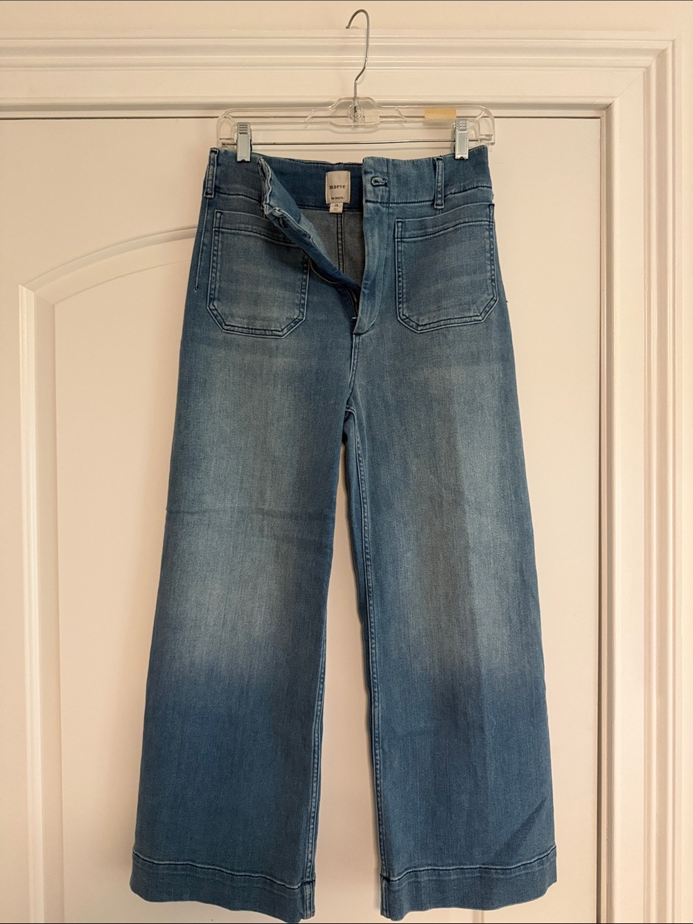 NWT Maeve Wide Leg Women's Jeans in Medium Blue, size 28